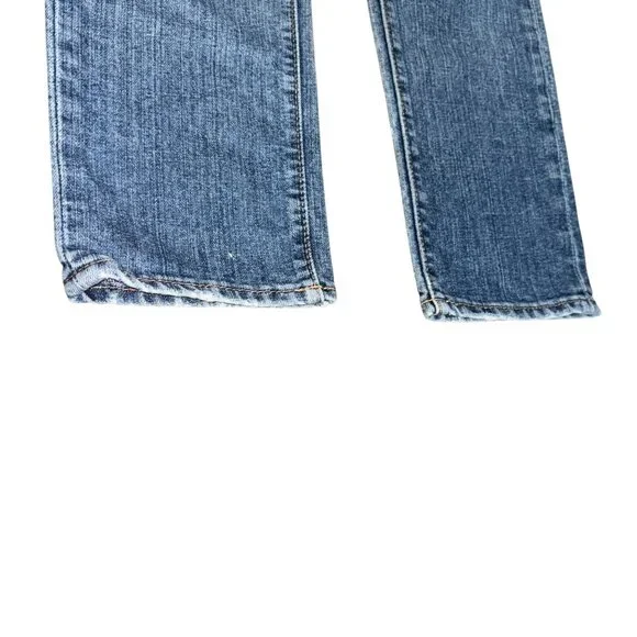 Old Navy The Diva 4 Short Denim Jeans Knee Holes - Picture 2 of 9